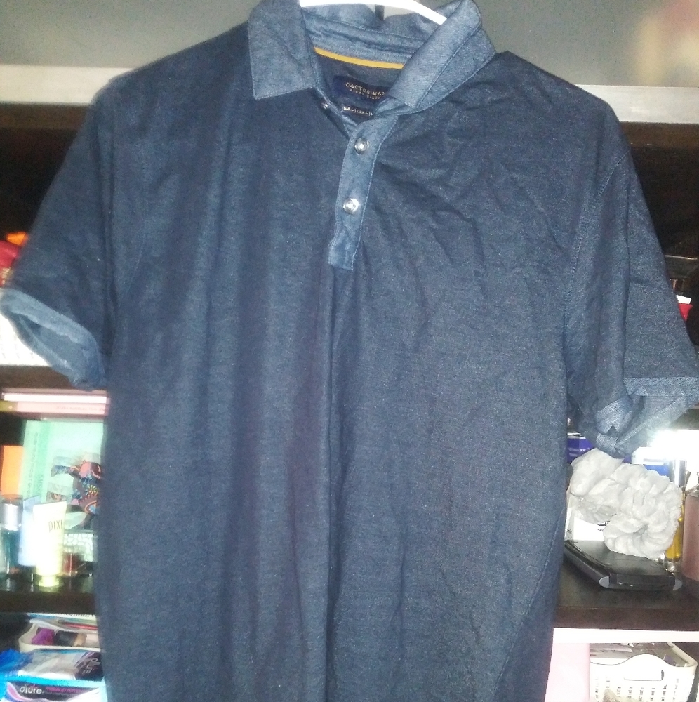 Blue collar shirt